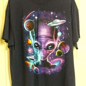 Vintage Alien 👽 Men's XL T-shirt